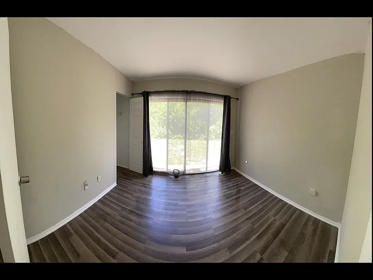 1403 Mackay Ave SE — Photo 7