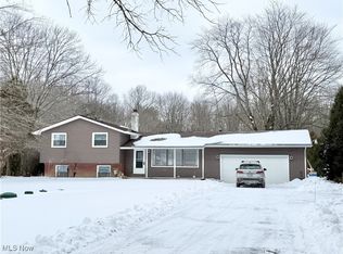 2701 Mahan Denman Rd, Cortland, OH 44410