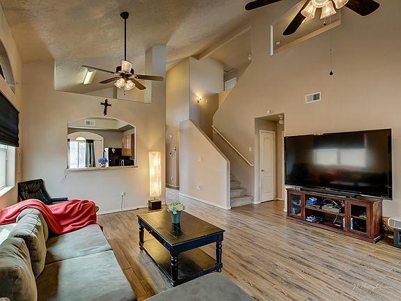5th image of 2093 Briarwood Ln