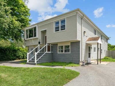 132 Maple Ave, Middletown, RI, 02842