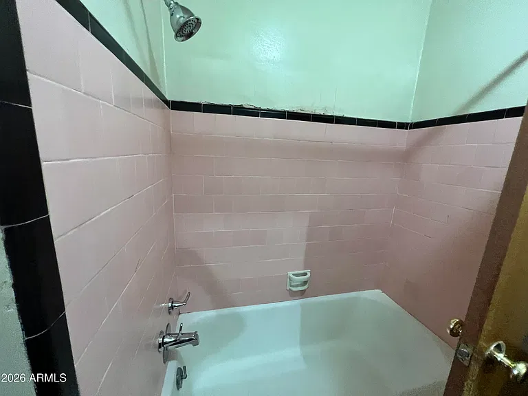 117 N Sawtelle Ave — Photo 28