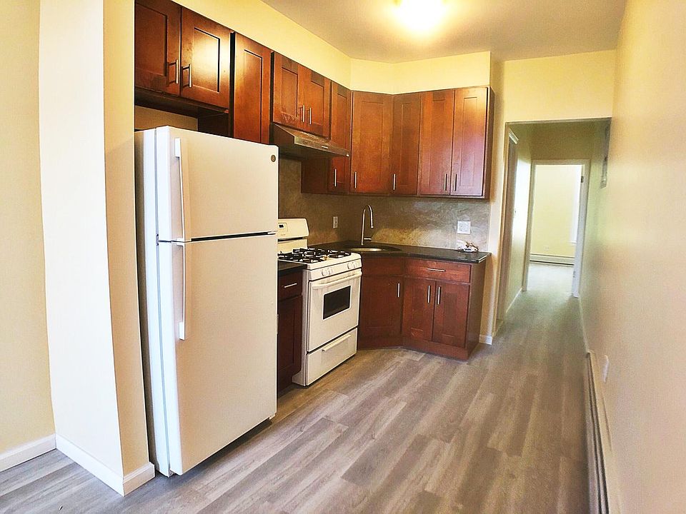 1st image of 78 Bay 13th St #2A