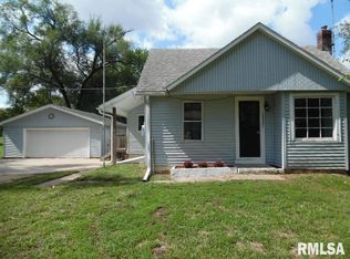 18881 13th St, Fulton, IL 61252