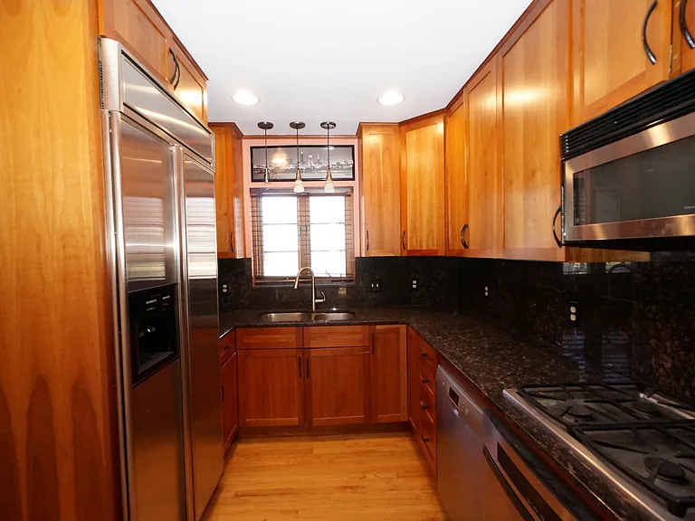 1326 Cleveland Heights Blvd — Photo 12