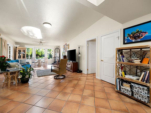 5th image of 1603 Safari Ct #1603