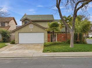 2400 Walnut Grove Way, Modesto, CA 95355