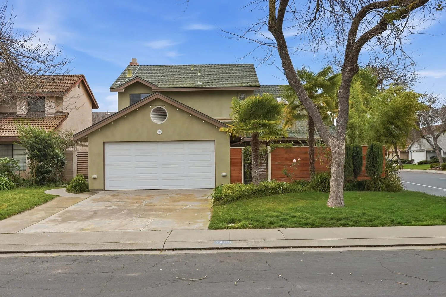 2400 Walnut Grove Way photo 1