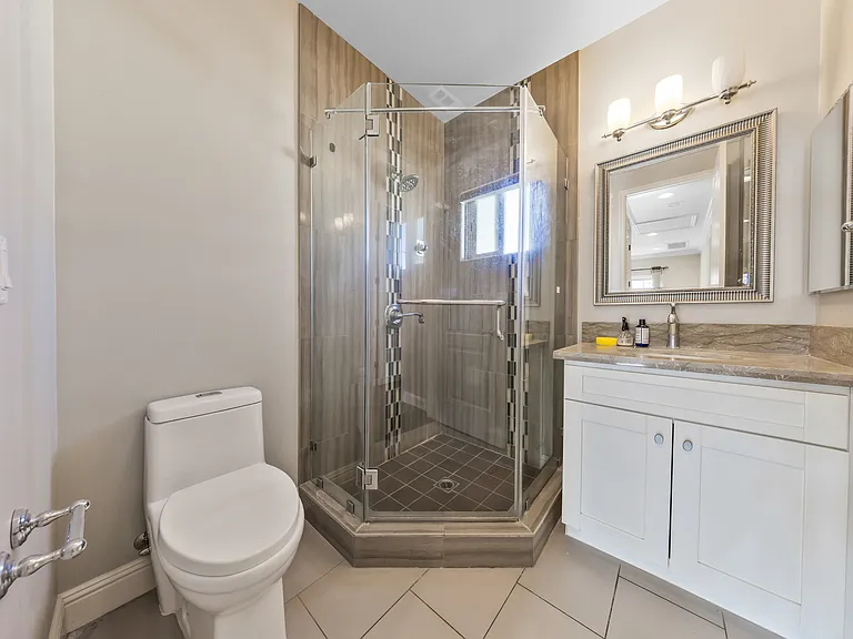 130 Alta St #C — Photo 20