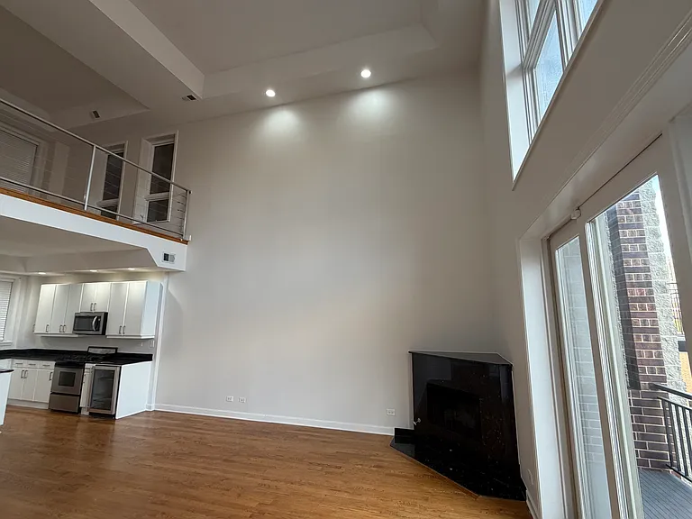 1347 N Sedgwick St #4N — Photo 19