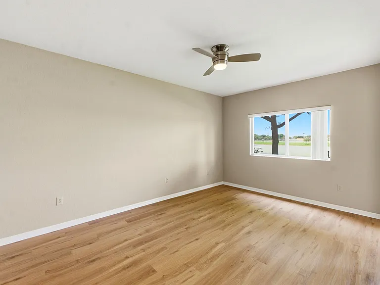 7765 Yardley Dr #107 — Photo 22