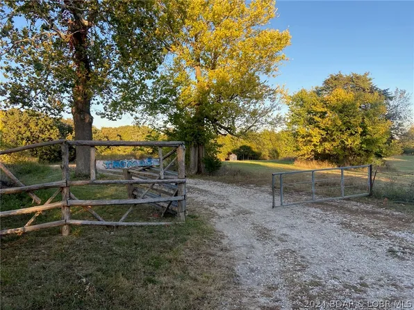 635 Highway C, Ulman, MO 65083