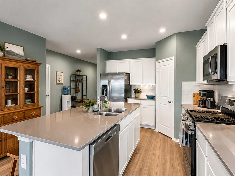 207 Otter Rd — Photo 13