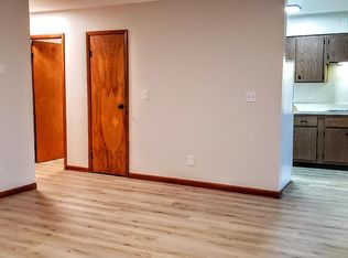 1318 Van Hoesen Rd, Castleton On Hudson, NY 12033