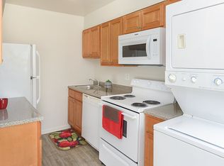 413 N Warwick Rd #2B, Magnolia, NJ 08049