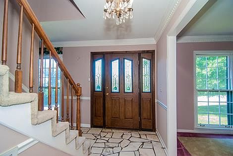 2nd image of 852 Forest Hills Dr
