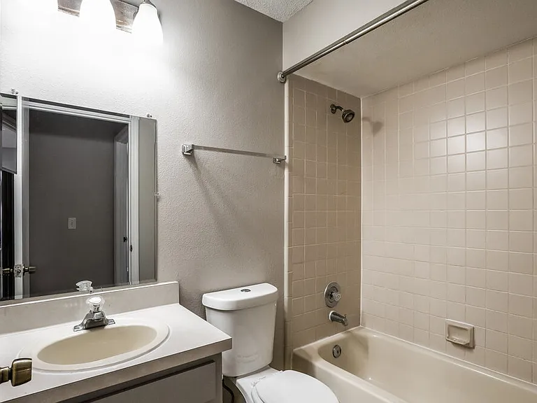 433 Valley Edge Dr — Photo 13