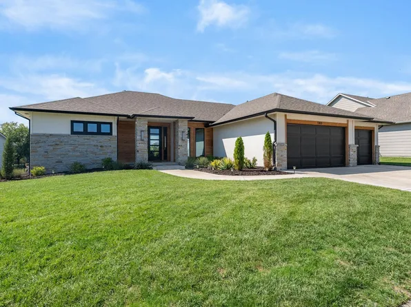 1303 S Fawnwood St, Wichita, KS 67235