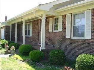 5515 Parliament Dr, Virginia Beach, VA 23462