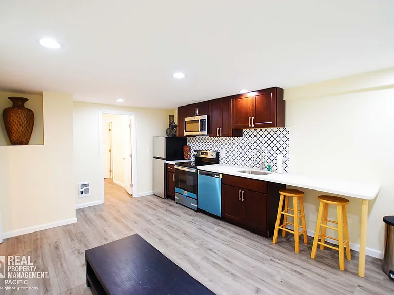 1835 Bonita Road — Photo 3
