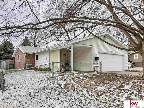 3rd image of 1829 S 133rd St