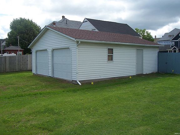 4th image of 616 North St