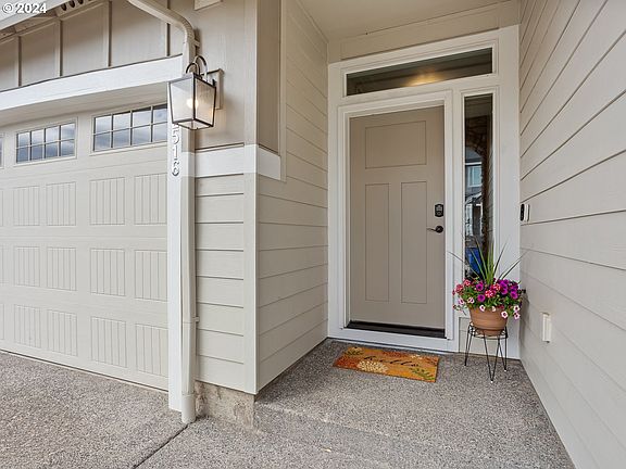2nd image of 12516 NE 103rd Way