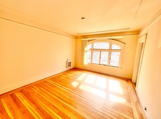 1082 Pine St #1, San Francisco, CA 94109