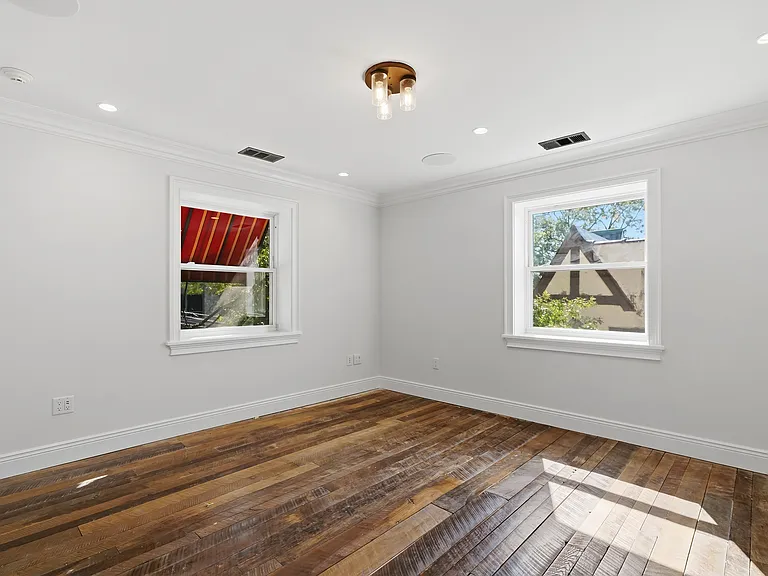 185 Summerfield St #1 — Photo 10