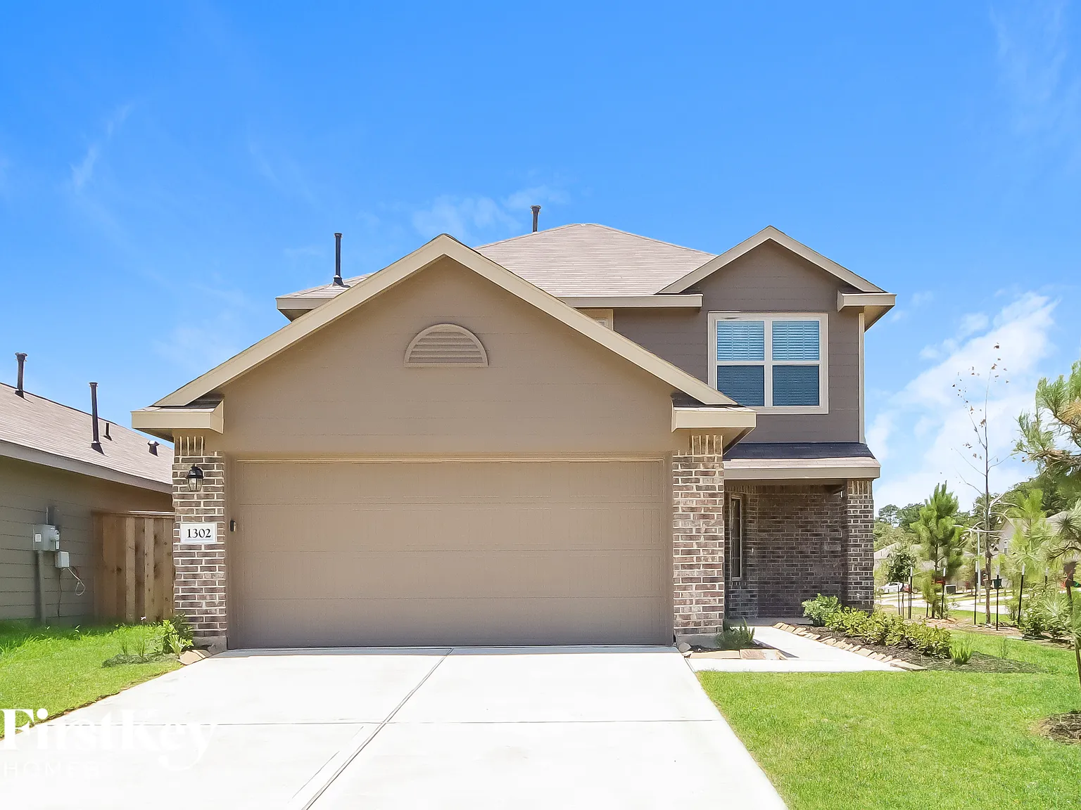 3 bed, 2.5 bath, 1651 sqft, $2,070 — Photo 1