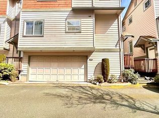 7220 208th St SW APT 3, Edmonds, WA 98026