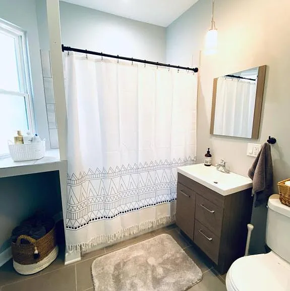 1040 N Central Park Ave — Photo 16