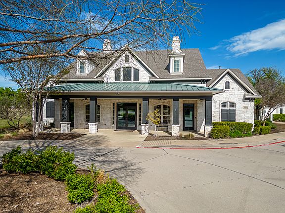4th image of 808 Honeywell Dr