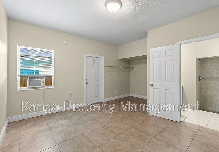 3721 Henry Ave #B — Photo 14