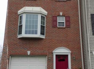 701 S Silversmith Ln, Newark, DE 19702