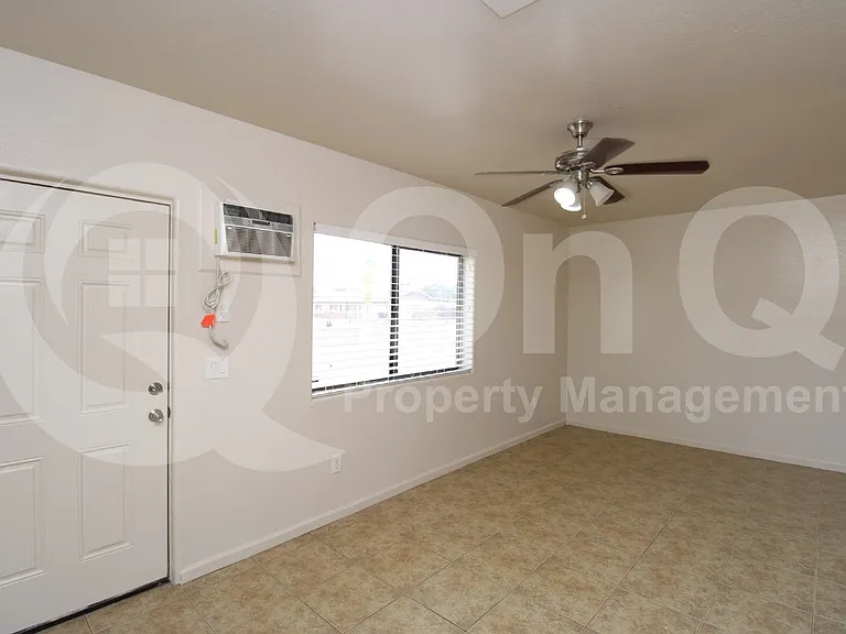 4558 E Halifax St — Photo 11