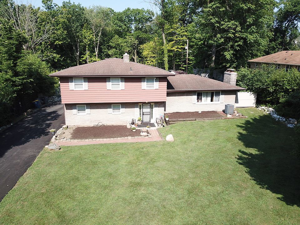 1st image of 4540 Eastbourne Dr
