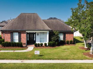 1011 Rebecca Dr, Houma, LA 70360