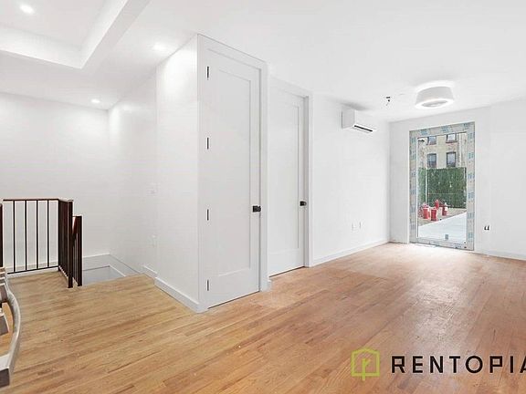 2nd image of 770 Lexington Ave #1B