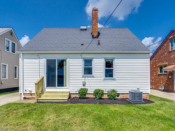 2nd image of 5411 Forest Ave