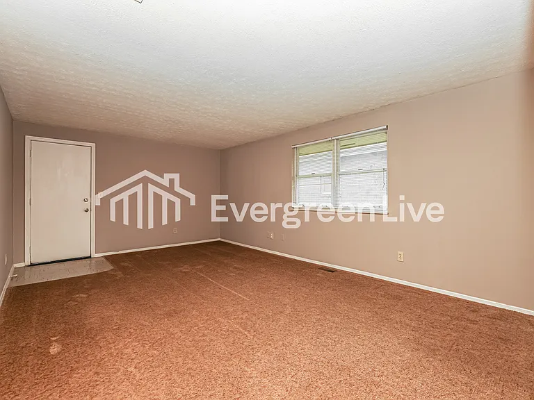 8224 Mount Charles Dr — Photo 9