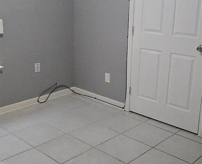 11807 Greenmesa Dr — Photo 11