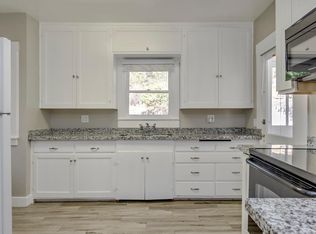 561 Main St, Diamond Springs, CA 95619