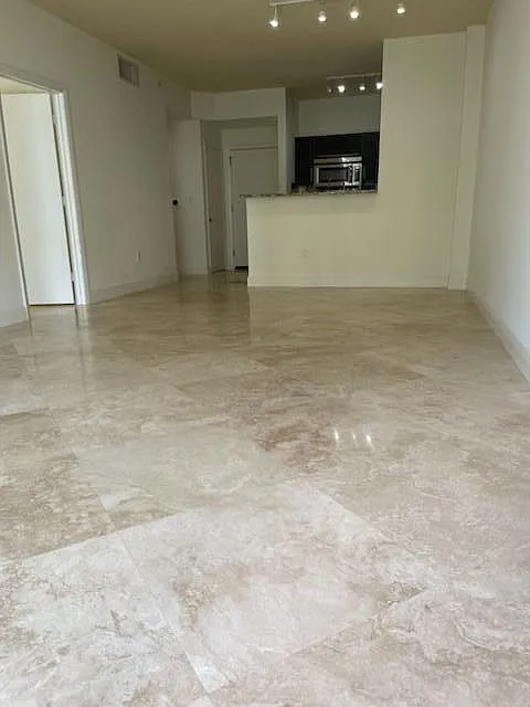 1 bed, 1.0 bath, 755 sqft, $3,100 — Photo 2