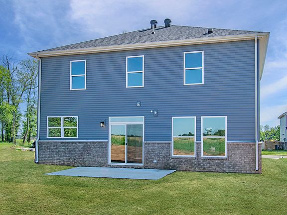 3rd image of 710 Big Leaf Ave Lot 185