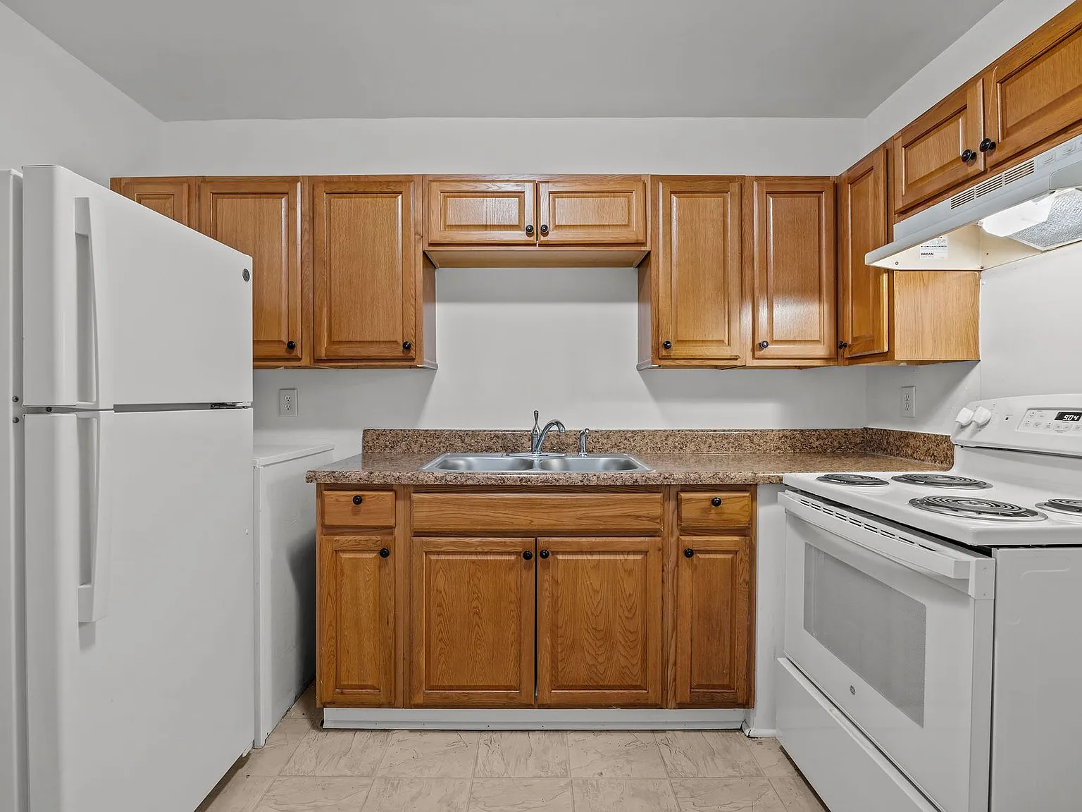 1 Bedroom/ 1 Bath apartment in the heart of Durham. — Photo 2