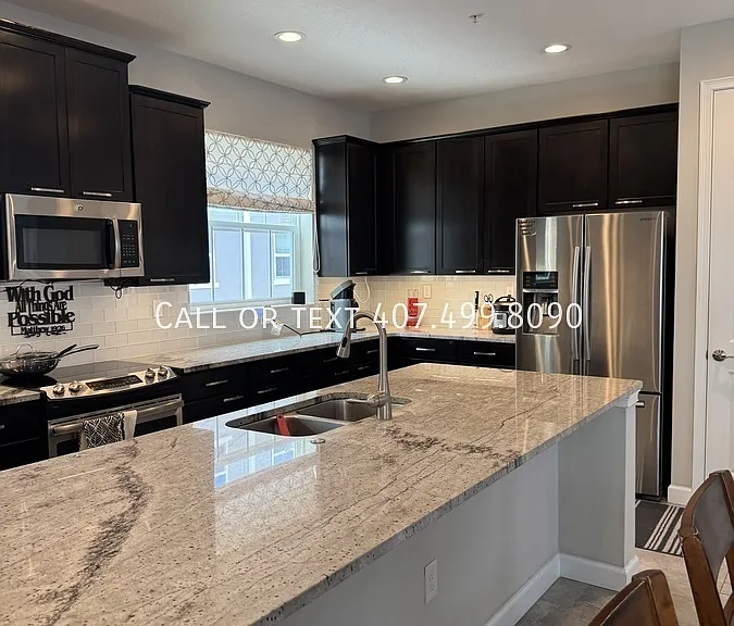 1903 Piedmont Pl — Photo 4