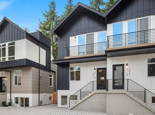 10817 11th Ave NE #B, Seattle, WA 98125