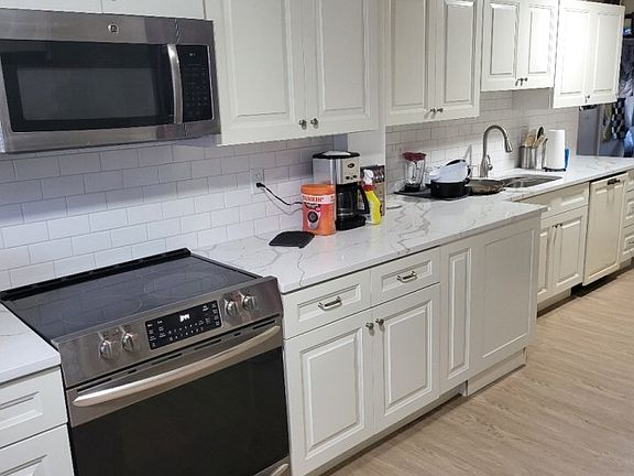 2nd image of 1 White Clay Dr
