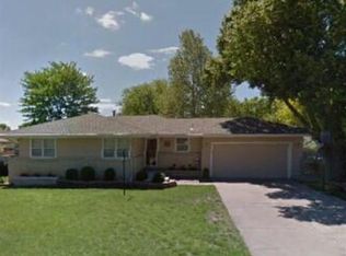 2018 Ruskin Rd, Salina, KS 67401