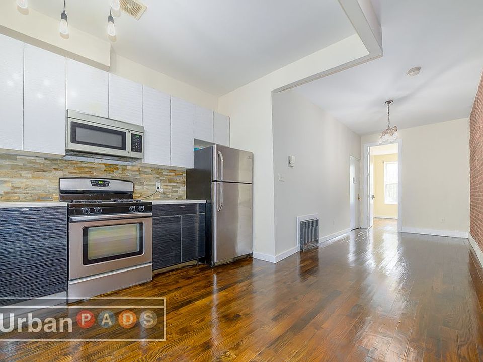 1st image of 355 Chauncey St APT 1L